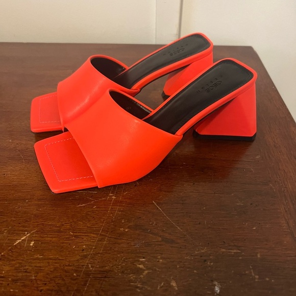 ASOS Women's Vibrant Orange Mules SIZE 5 - Picture 8 of 8